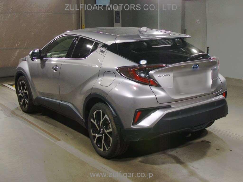 TOYOTA C-HR 2018 Image 4