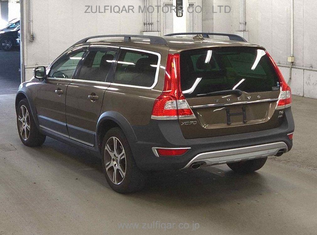 VOLVO XC70 2014 Image 2