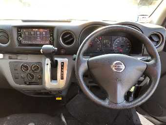 NISSAN NV350 CARAVAN 2019 Image 6