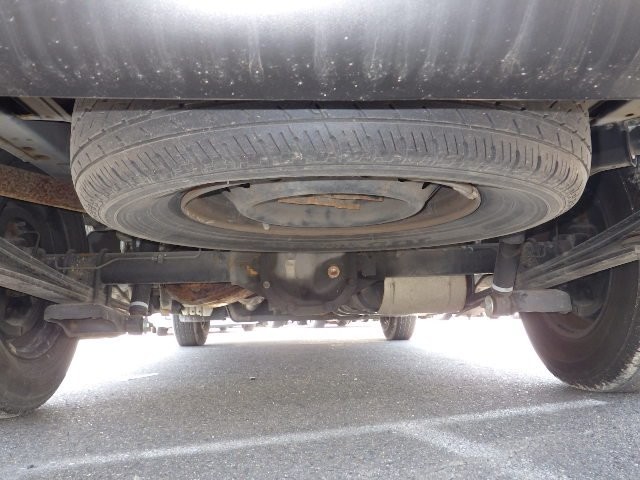 NISSAN NV350 CARAVAN 2019 Image 40