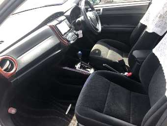 TOYOTA COROLLA AXIO 2014 Image 8