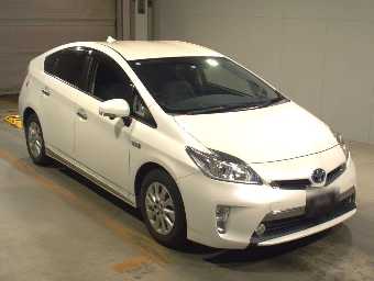TOYOTA PRIUS PHV 2014 Image 2