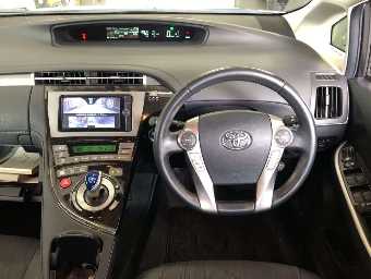 TOYOTA PRIUS PHV 2014 Image 5