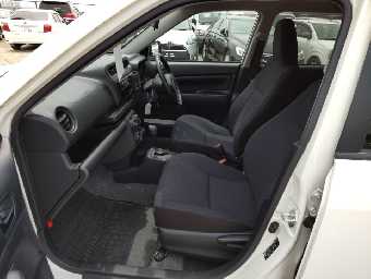 TOYOTA SUCCEED 2019 Image 12