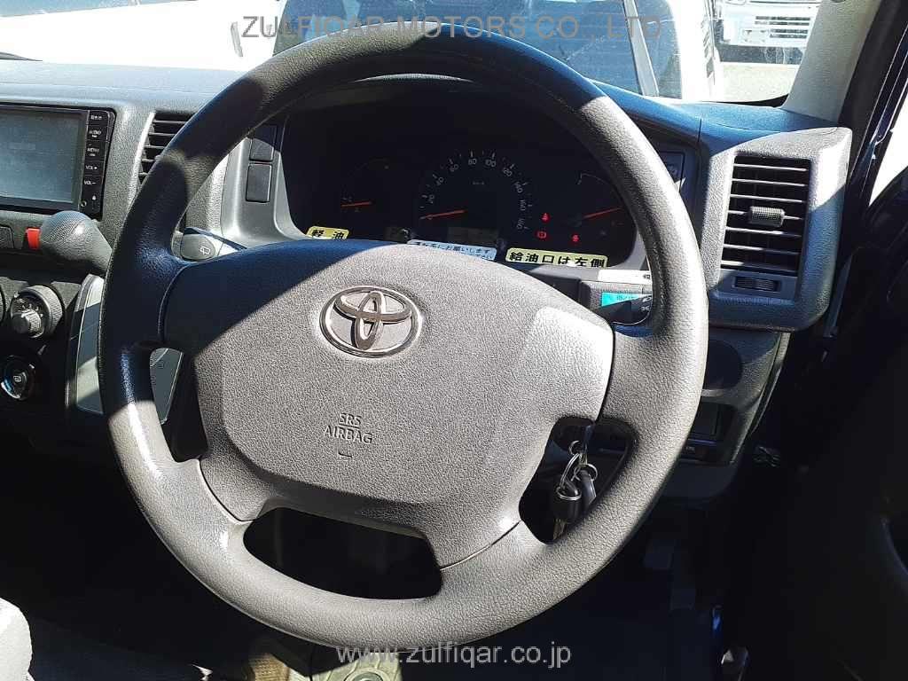 TOYOTA REGIUSACE 2015 Image 7