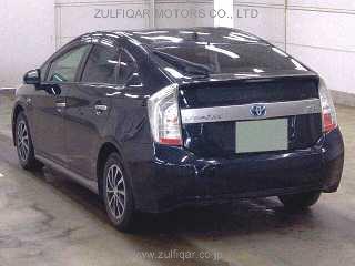 TOYOTA PRIUS PHV 2015 Image 2