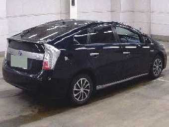 TOYOTA PRIUS PHV 2015 Image 5