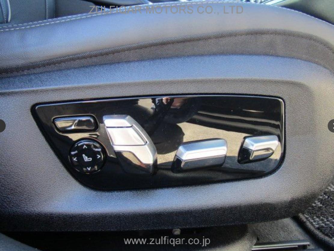 BMW 5 SERIES 2021 Image 12