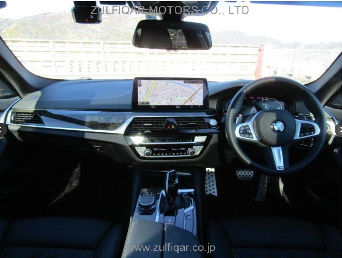 BMW 5 SERIES 2021 Image 4