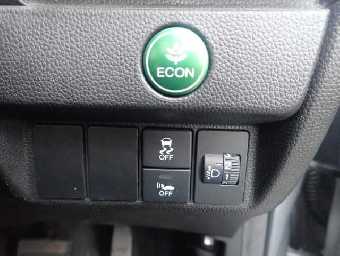 HONDA FIT HYBRID 2017 Image 4