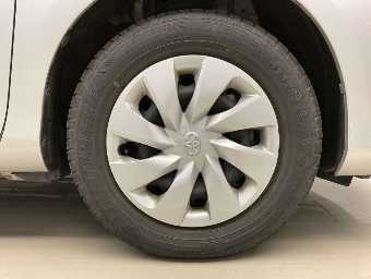 TOYOTA VITZ 2019 Image 12