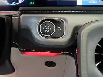 MERCEDES AMG G CLASS 2023 Image 62