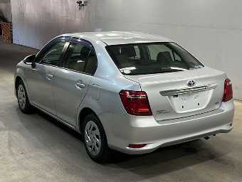 TOYOTA COROLLA AXIO 2019 Image 2