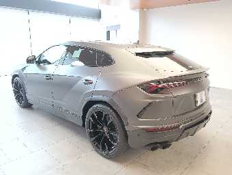 LAMBORGHINI URUS 2022 Image 17