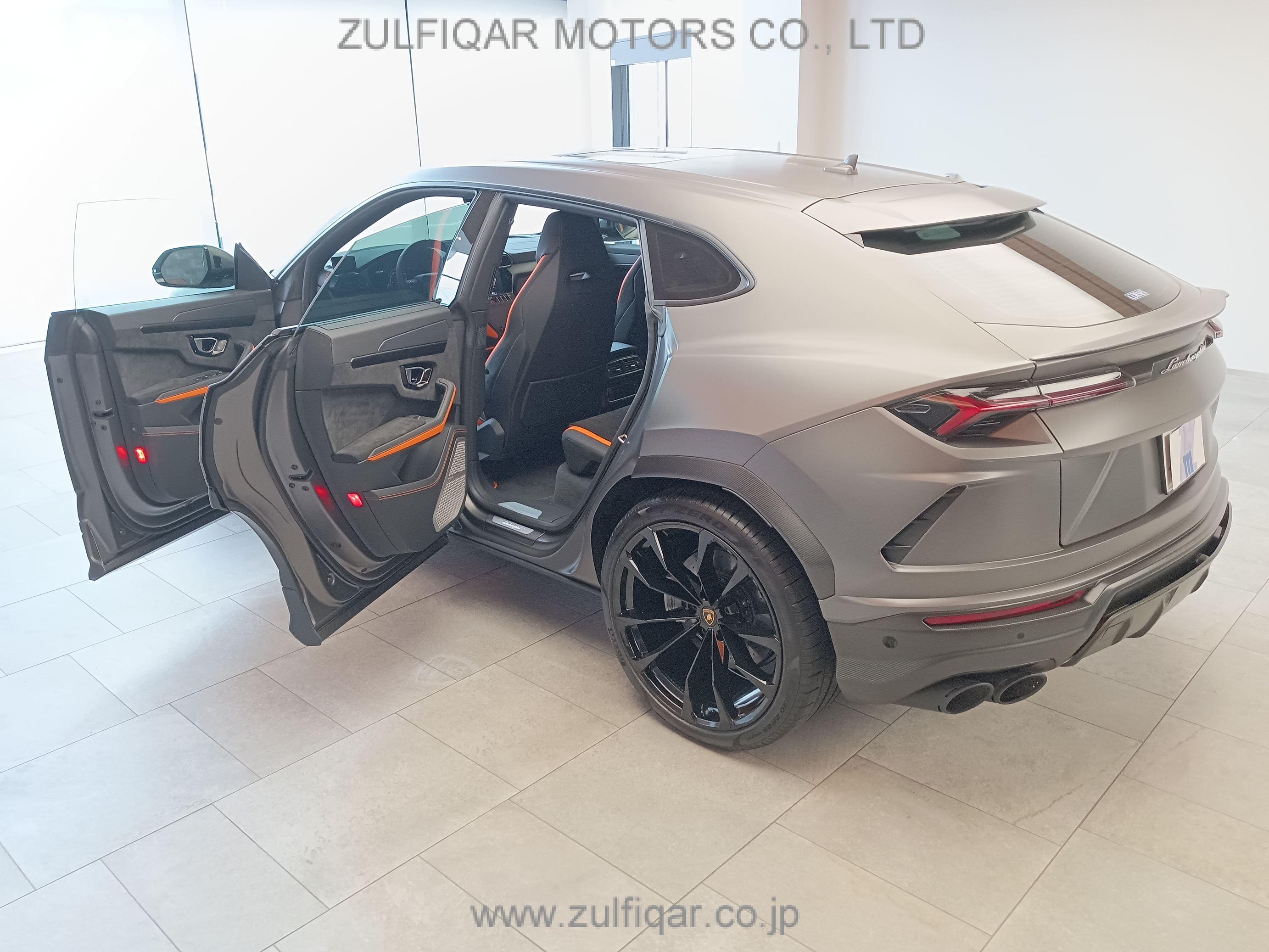 LAMBORGHINI URUS 2022 Image 26