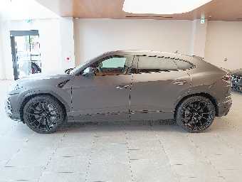 LAMBORGHINI URUS 2022 Image 23