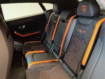 LAMBORGHINI URUS 2022 Image 33