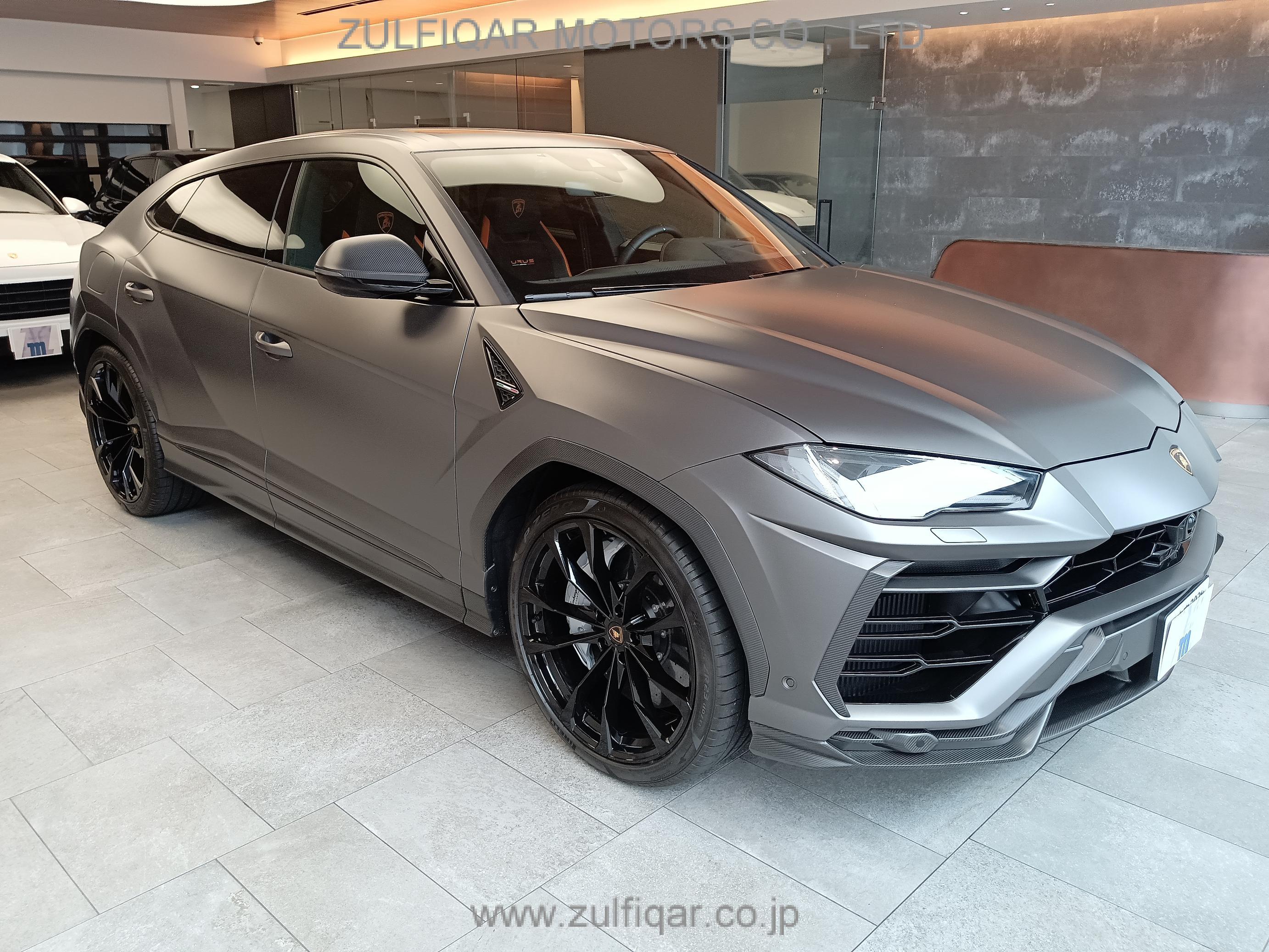 LAMBORGHINI URUS 2022 Image 5