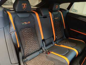 LAMBORGHINI URUS 2022 Image 39