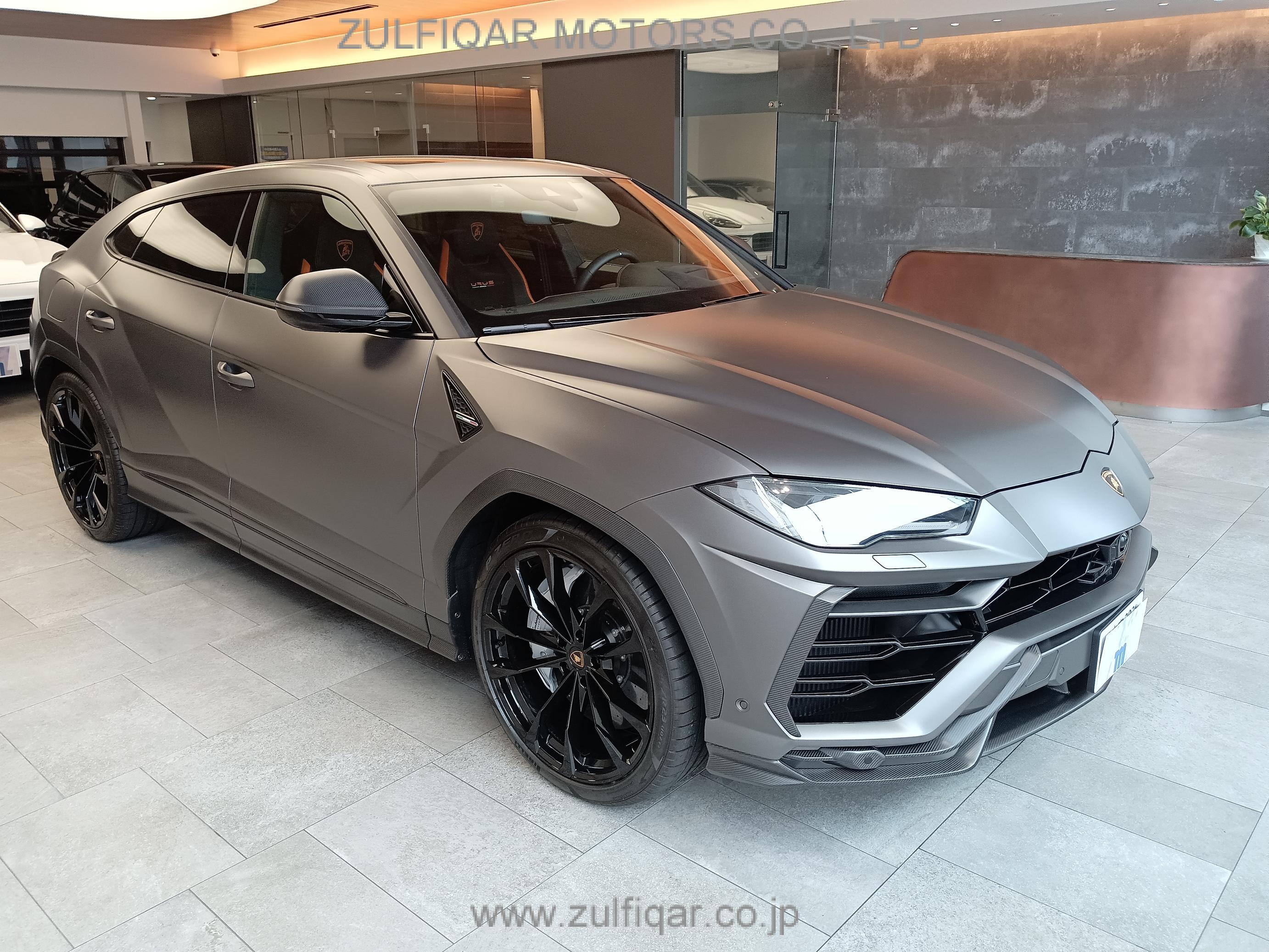 LAMBORGHINI URUS 2022 Image 6