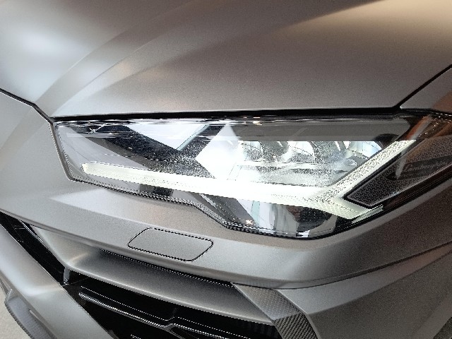 LAMBORGHINI URUS 2022 Image 66