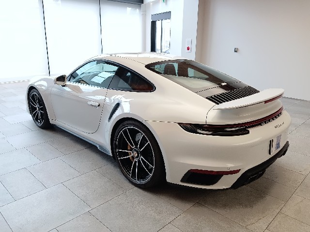 PORSCHE 911 2023 Image 23