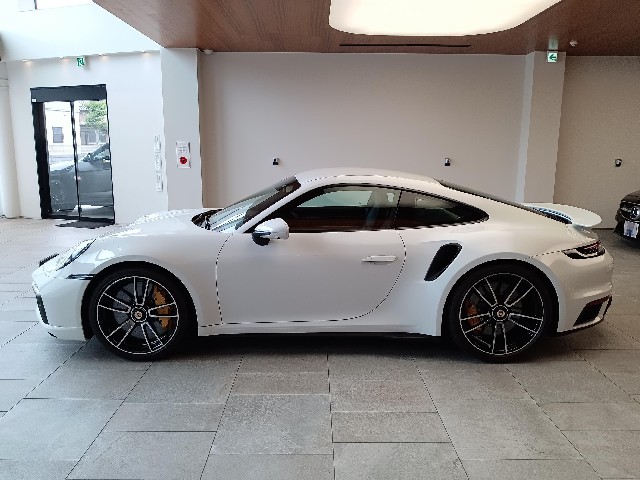 PORSCHE 911 2023 Image 29