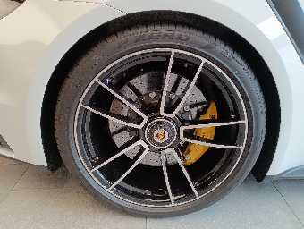 PORSCHE 911 2023 Image 28