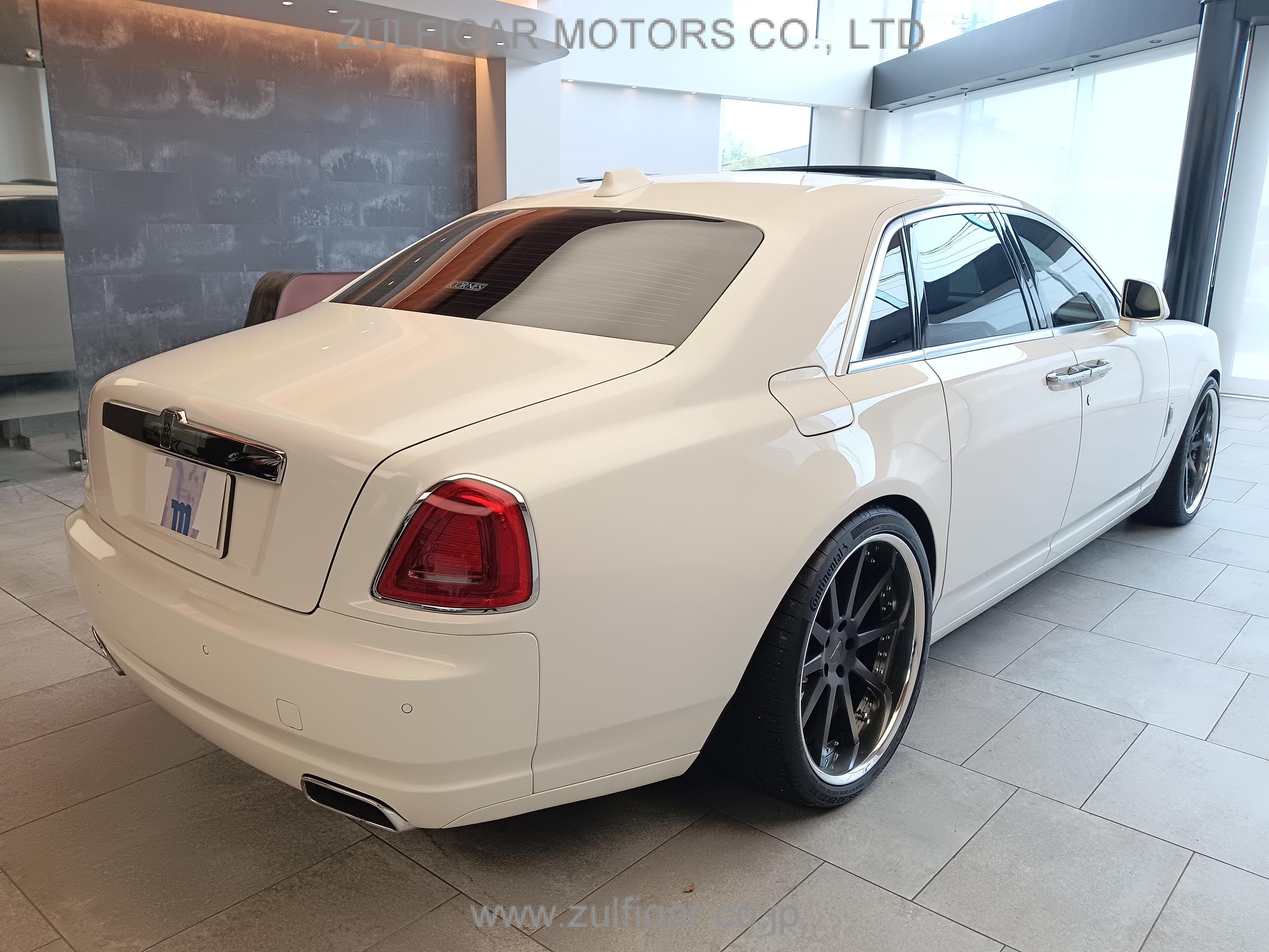 ROLLS ROYCE GHOST 2017 Image 21