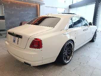 ROLLS ROYCE GHOST 2017 Image 15