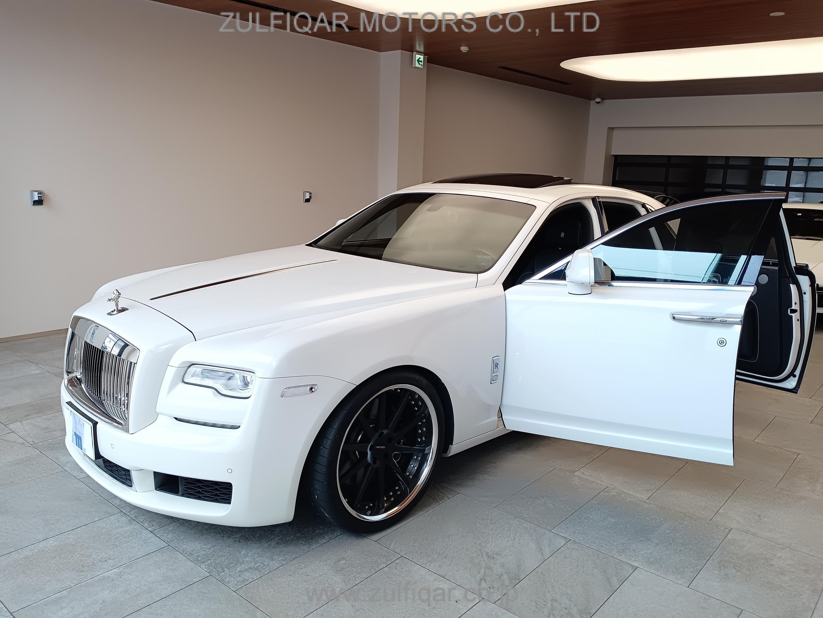 ROLLS ROYCE GHOST 2017 Image 25