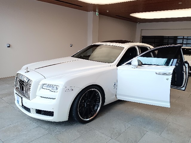 ROLLS ROYCE GHOST 2017 Image 25