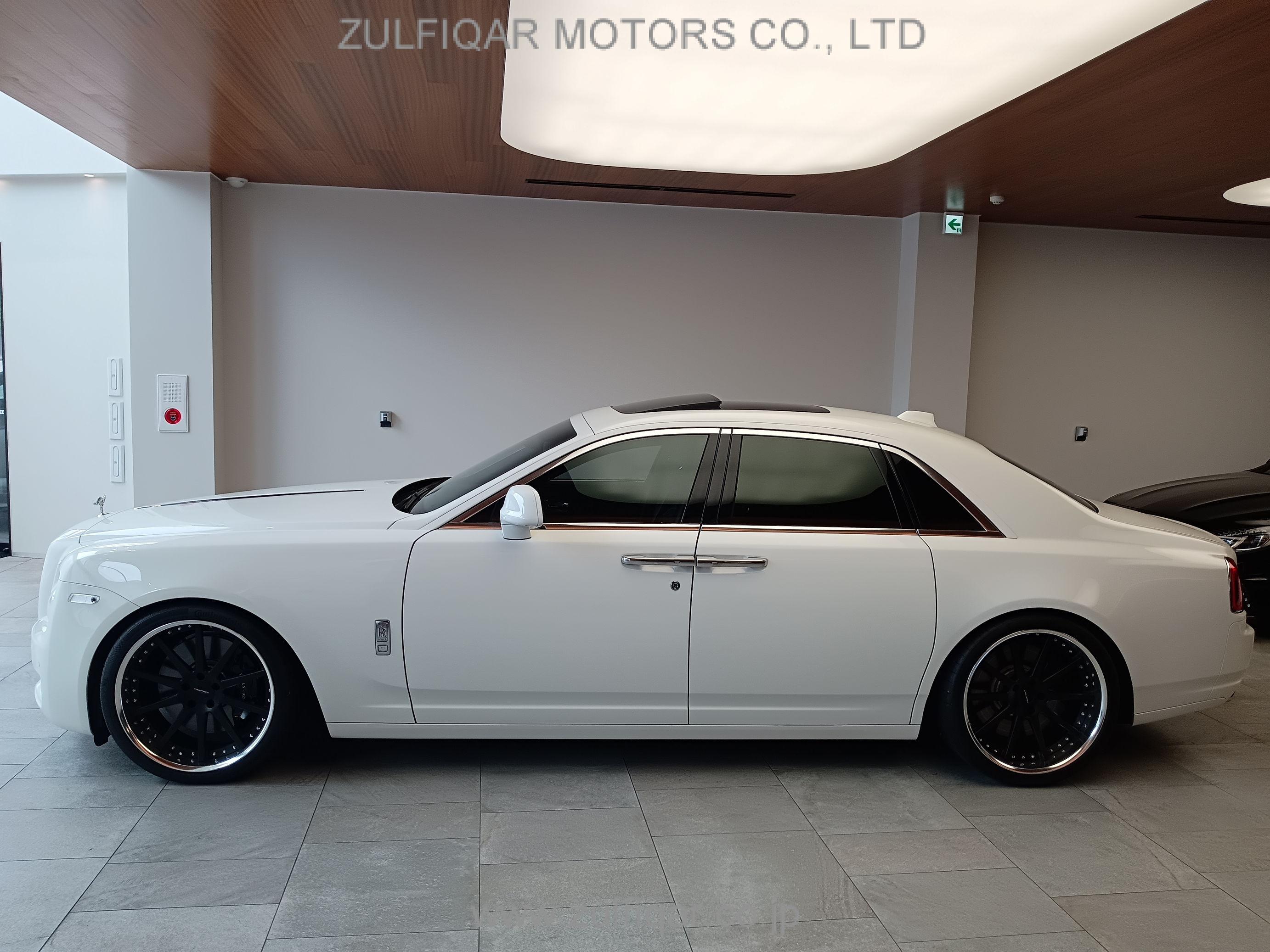 ROLLS ROYCE GHOST 2017 Image 28