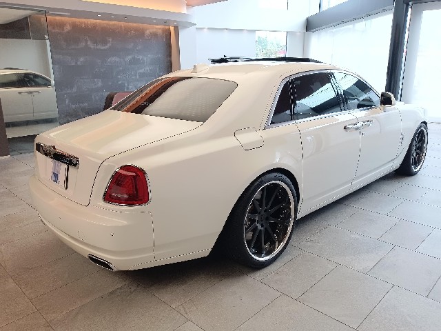 ROLLS ROYCE GHOST 2017 Image 29