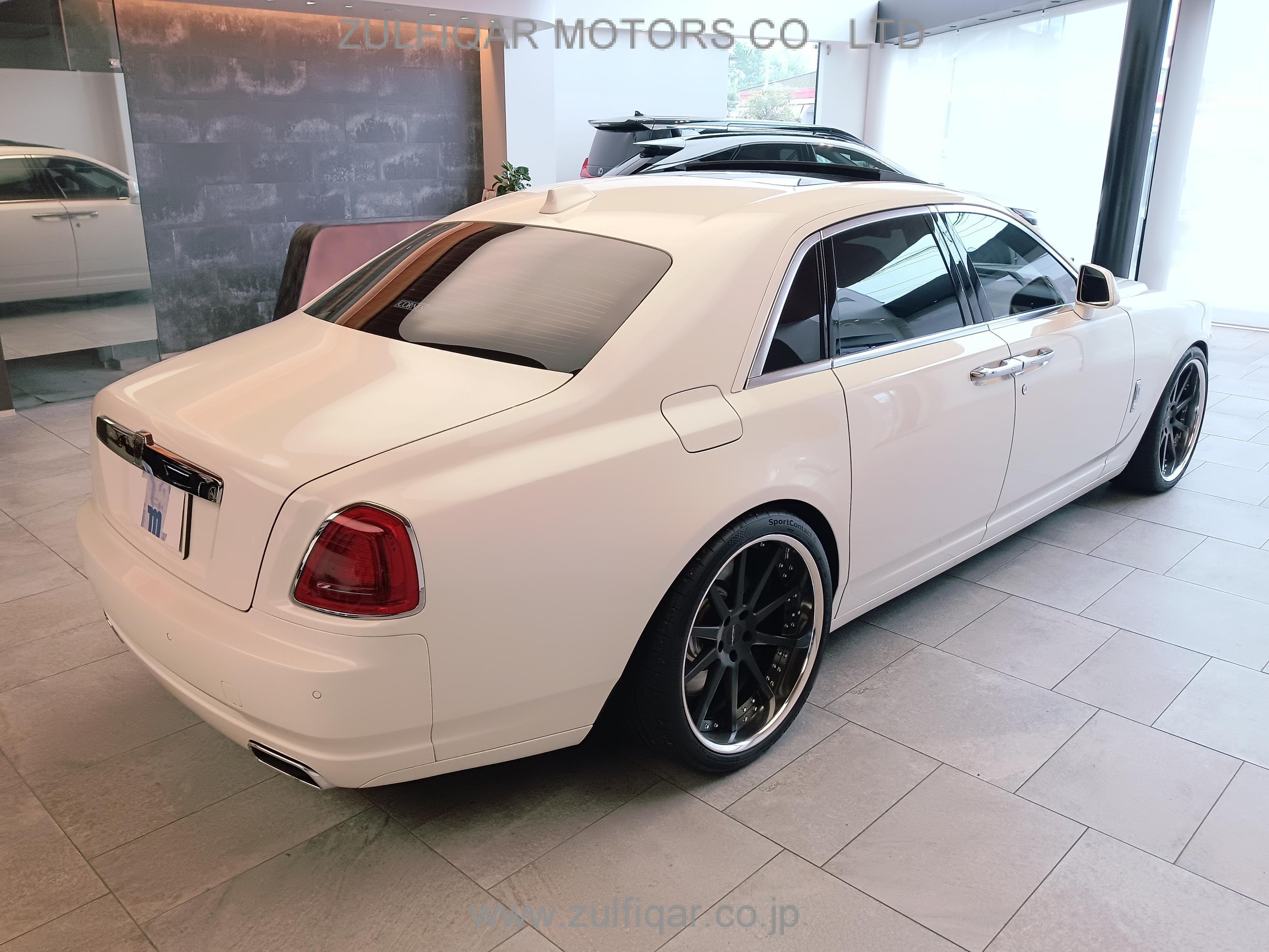 ROLLS ROYCE GHOST 2017 Image 30