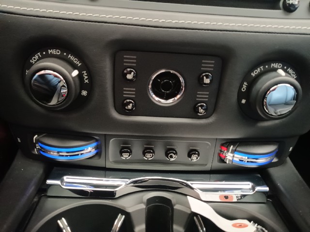 ROLLS ROYCE GHOST 2017 Image 72