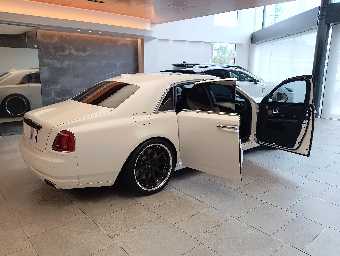 ROLLS ROYCE GHOST 2017 Image 9