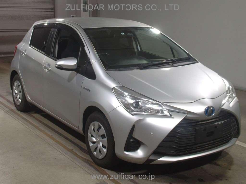 TOYOTA VITZ 2018 Image 3