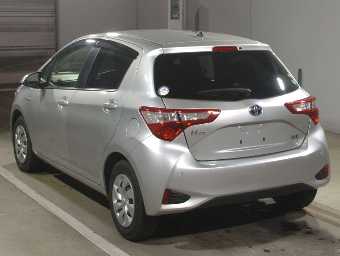 TOYOTA VITZ 2018 Image 4