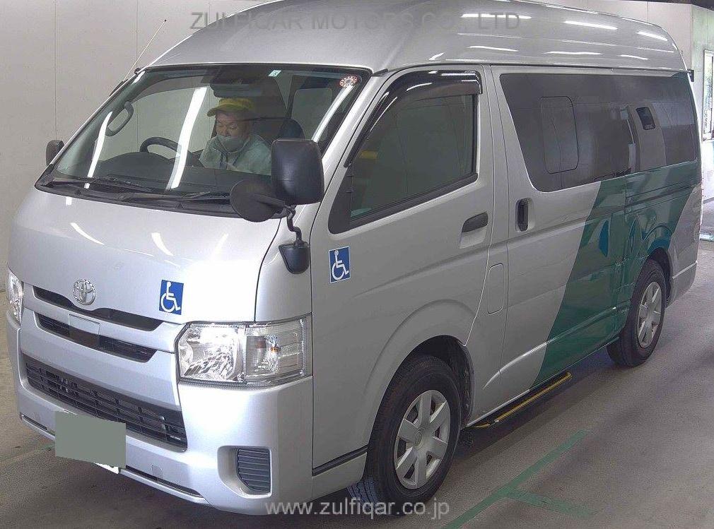 TOYOTA HIACE 2019 Image 4