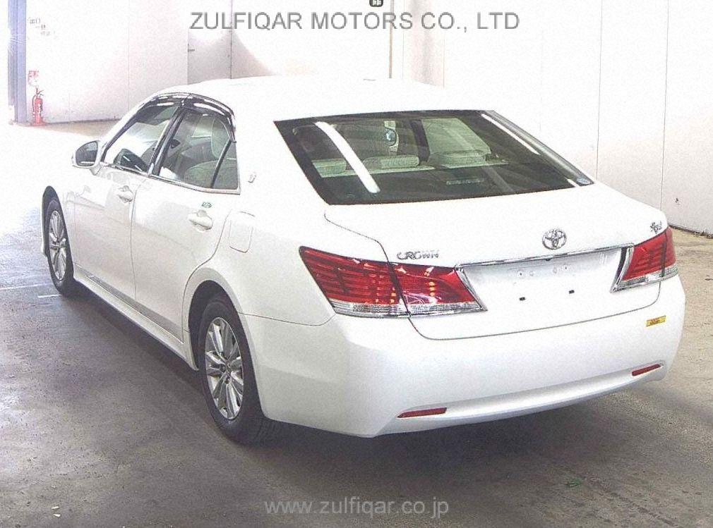 TOYOTA CROWN 2018 Image 2