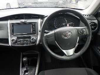 TOYOTA COROLLA FIELDER 2018 Image 6