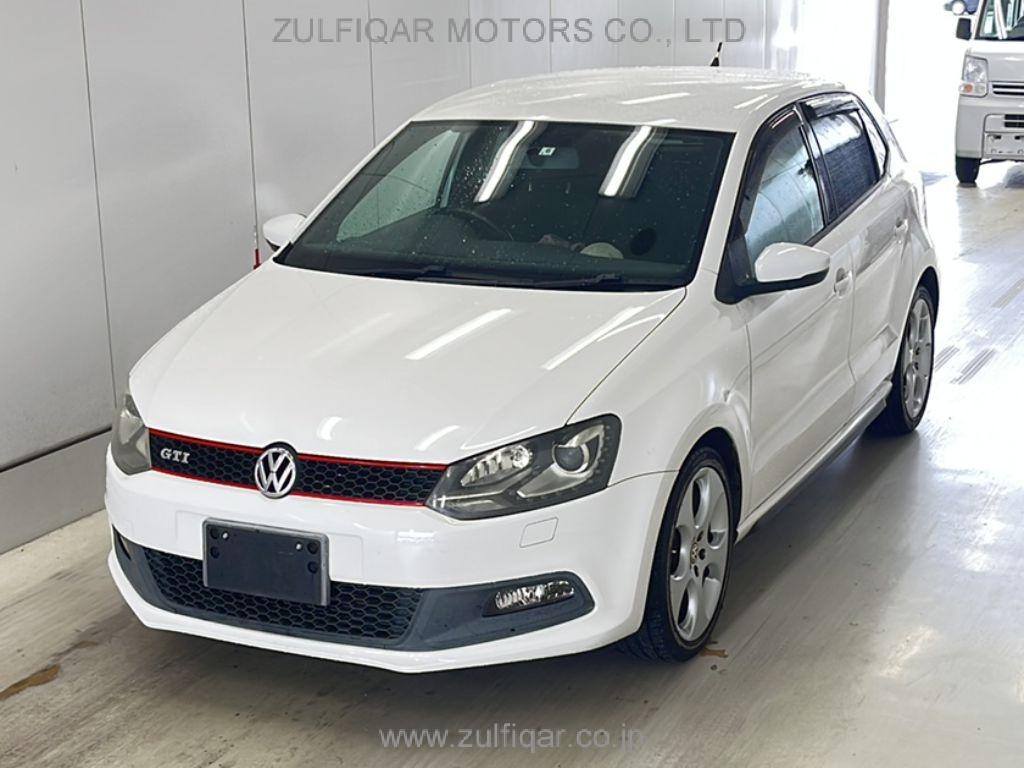 VOLKSWAGEN POLO 2011 Image 1