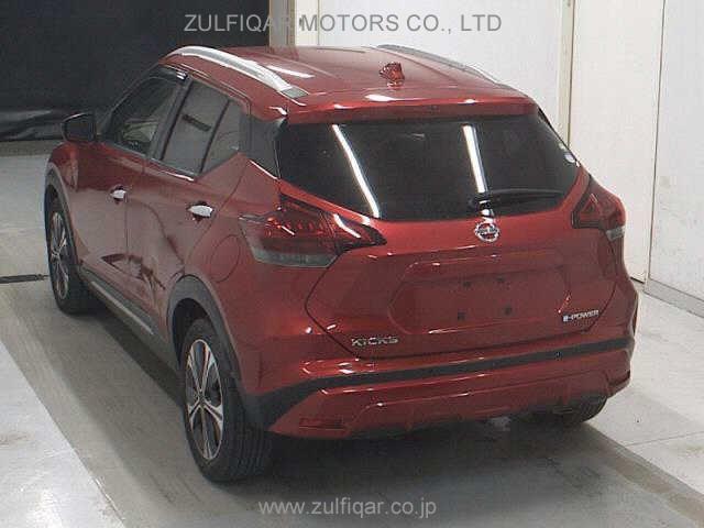 NISSAN KICKS 2021 Image 2