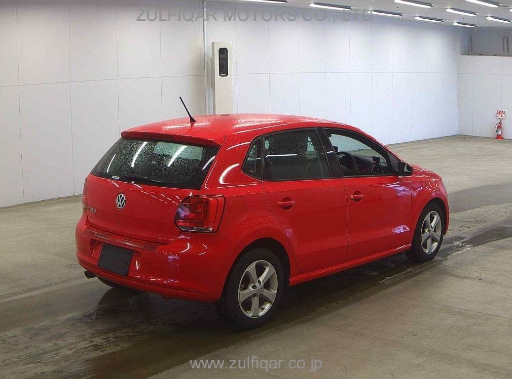 VOLKSWAGEN POLO 2009 Image 5