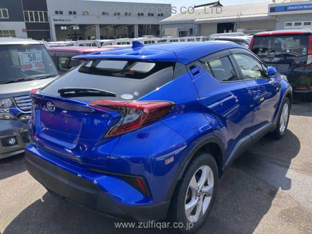 TOYOTA C-HR 4WD 2019 Image 3