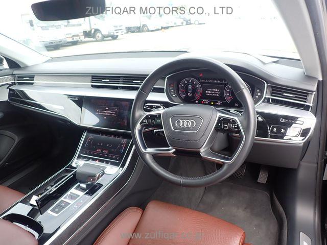 AUDI AUDI A8 2019 Image 2