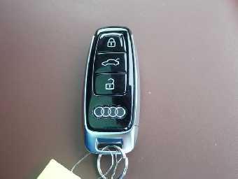 AUDI AUDI A8 2019 Image 24