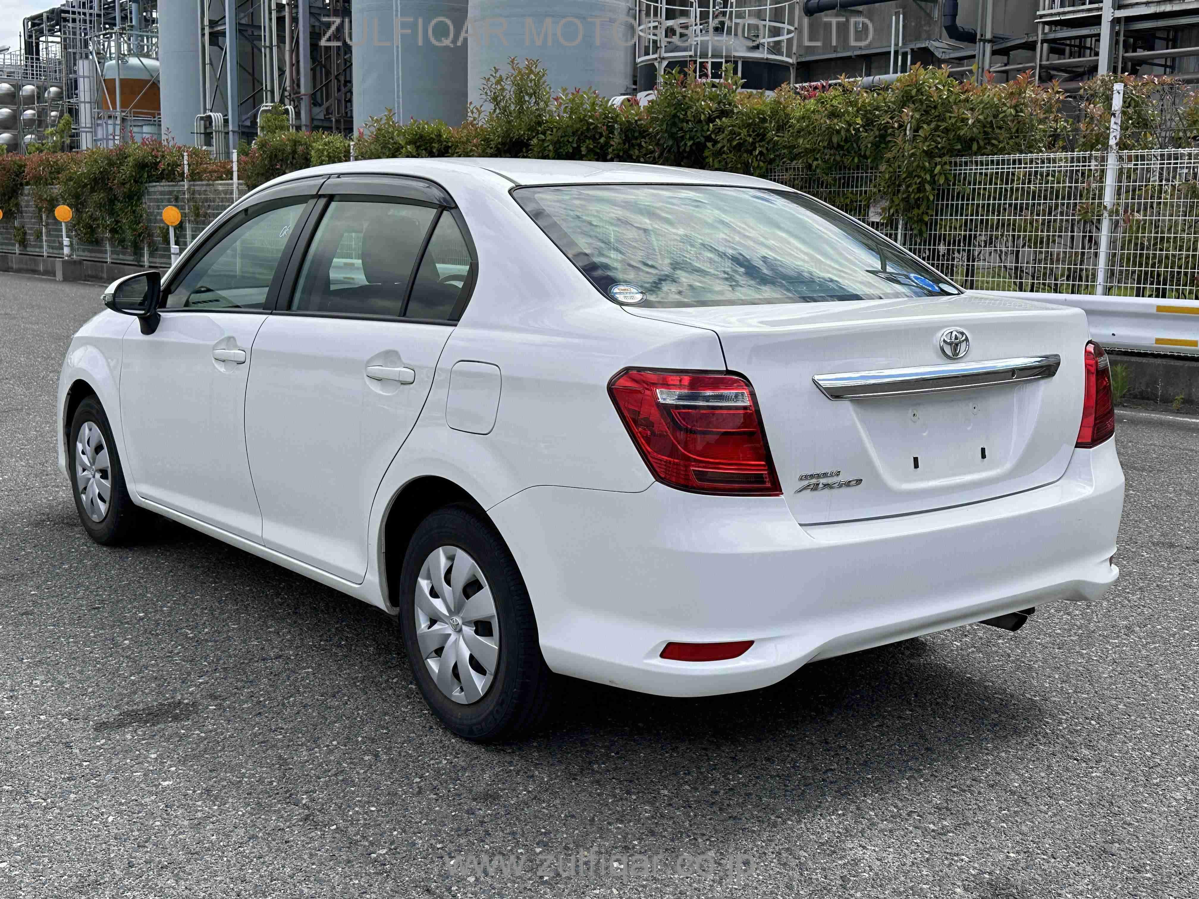 TOYOTA COROLLA AXIO 2018 Image 20