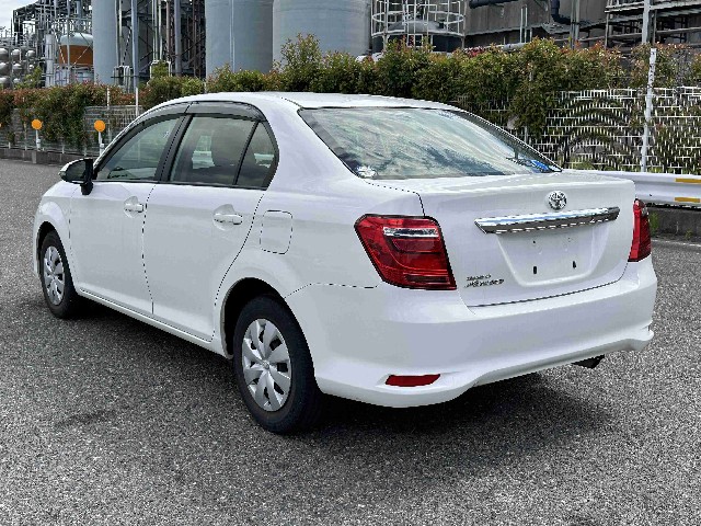 TOYOTA COROLLA AXIO 2018 Image 20
